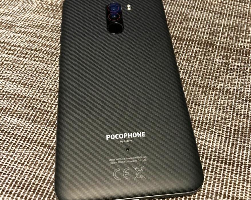 Xiaomi Pocophone F1, мощный и дешевый смартфон для игр и не только.</p>
<p>Все о его достоинствах и недостатках из первых рук