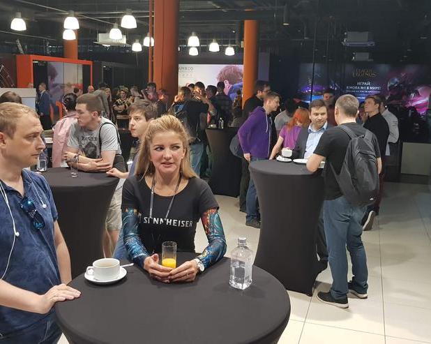 Компания Sennheiser рассказала о своем новом и старом ассортименте в Gamer Stadium, и это было интересно
